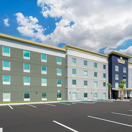 Hometowne Studios By Red Roof Tampa - Airport West Chase Exterior foto